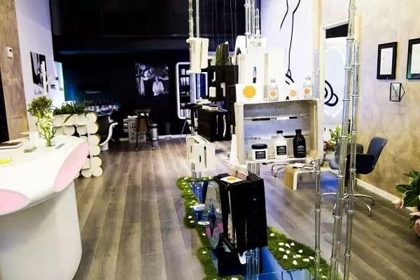 Progettazione saloni parrucchieri: crea il tuo spazio a prato