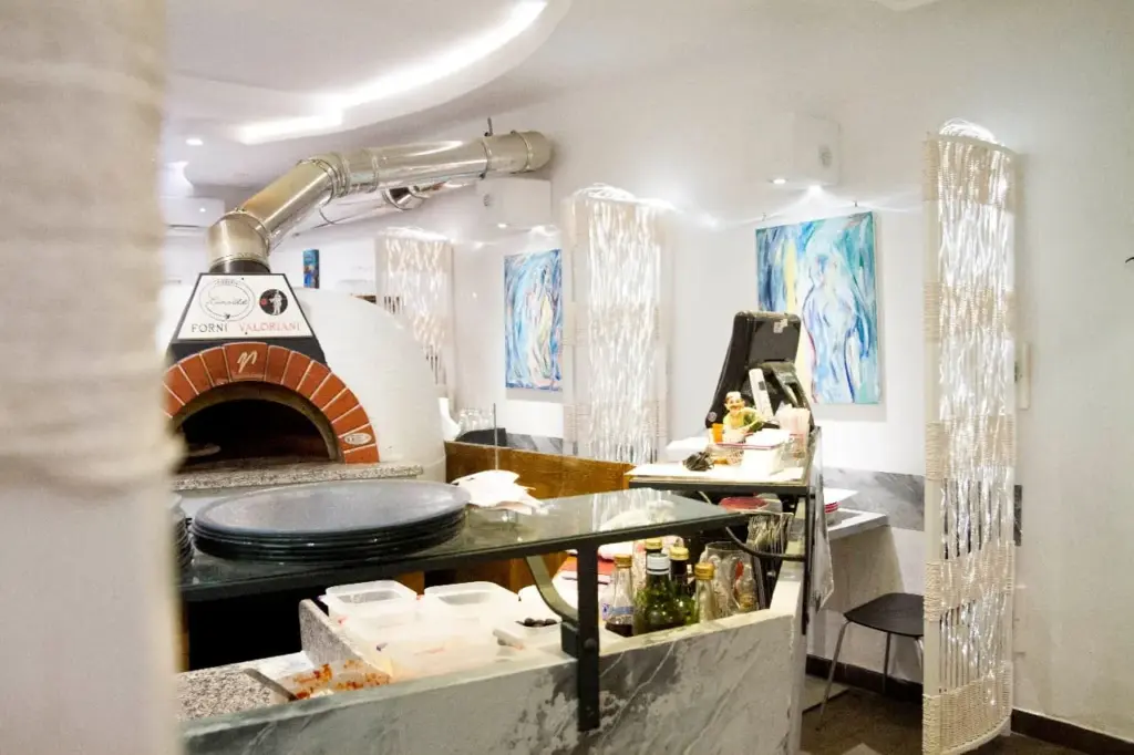 progettazione interni pizzeria